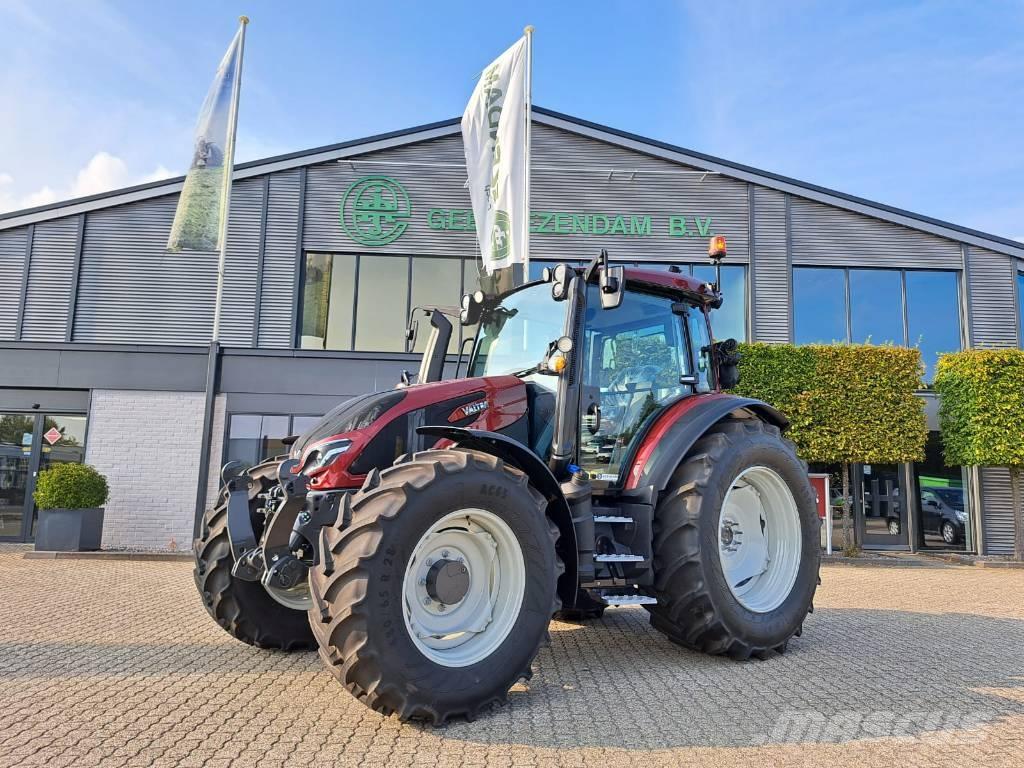 Valtra G 135 Active Traktoriai