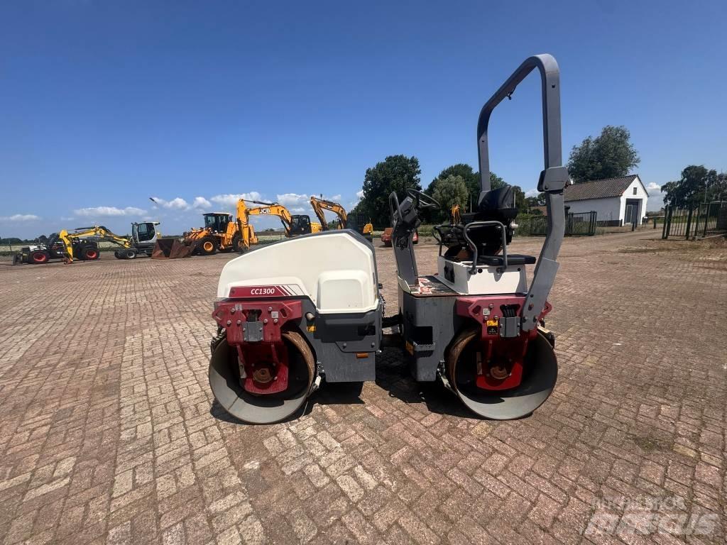 Dynapac CC 1300 Porinių būgnų volai