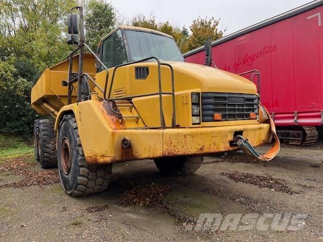 CAT 740 Karjeriniai savivarčiai