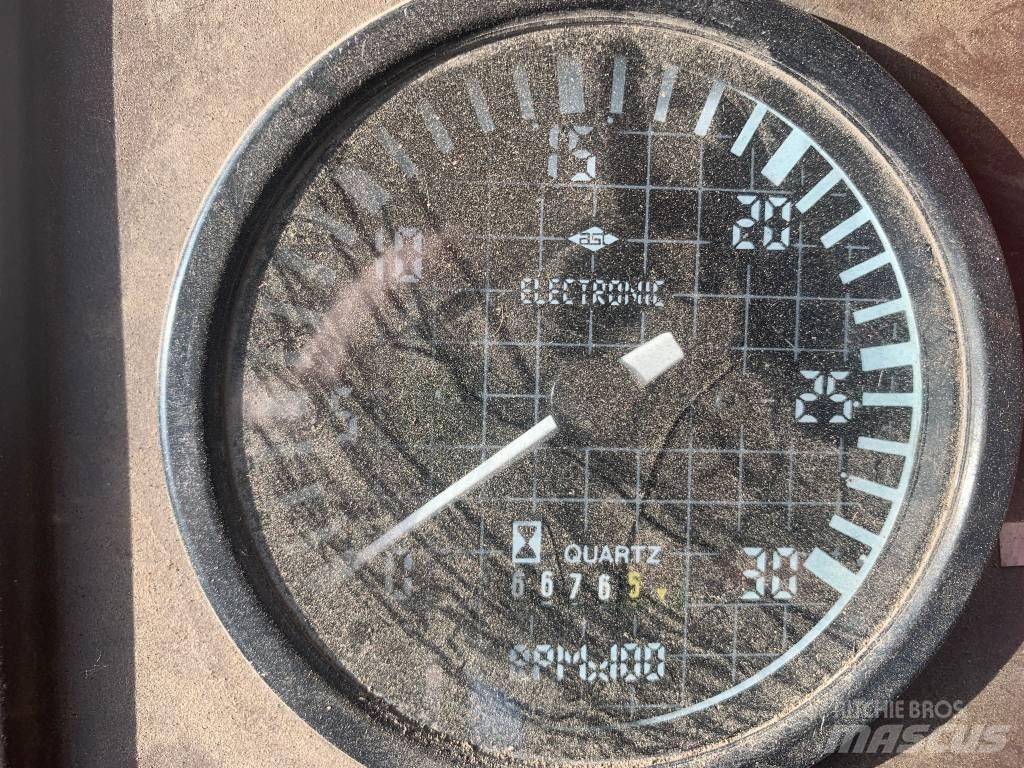 Hydrema 910 Karjeriniai savivarčiai
