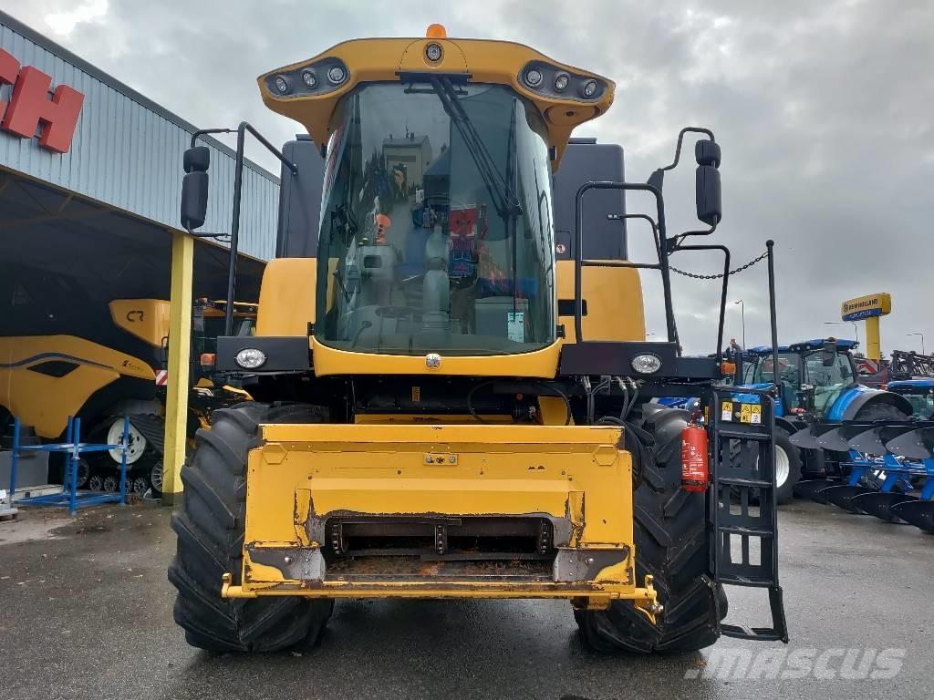 New Holland CX 5080 Derliaus nuėmimo kombainai