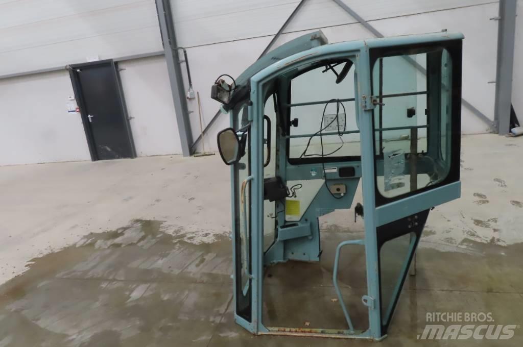 Yanmar Vio 75 Kabinos ir interjeras