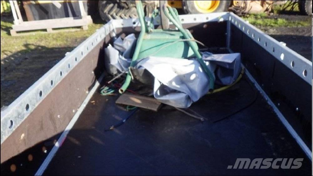  VDM DA1BAB Lengvos priekabos