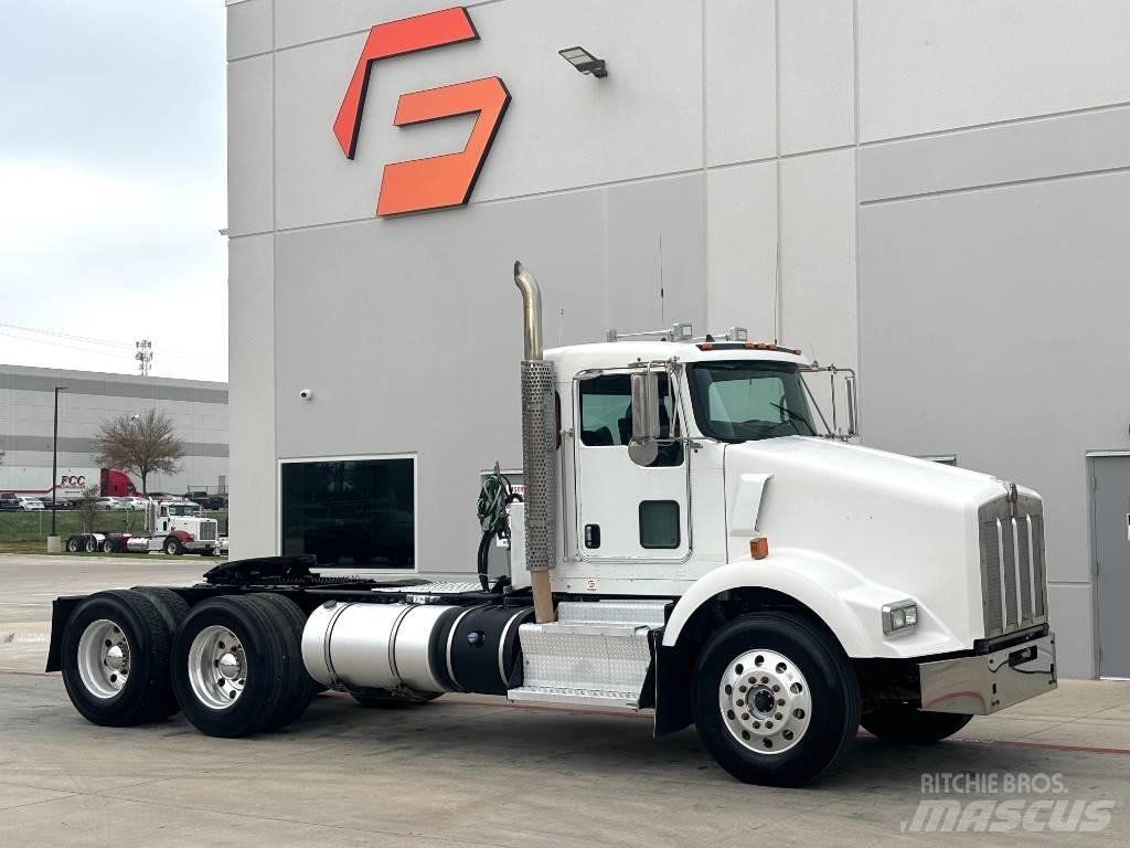 Kenworth T 800 Naudoti vilkikai