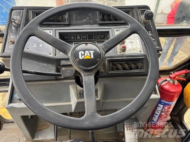 CAT 428 B Ekskavatoriniai krautuvai