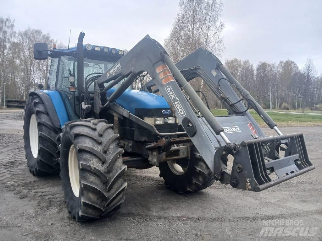 New Holland 8360 RC Traktoriai