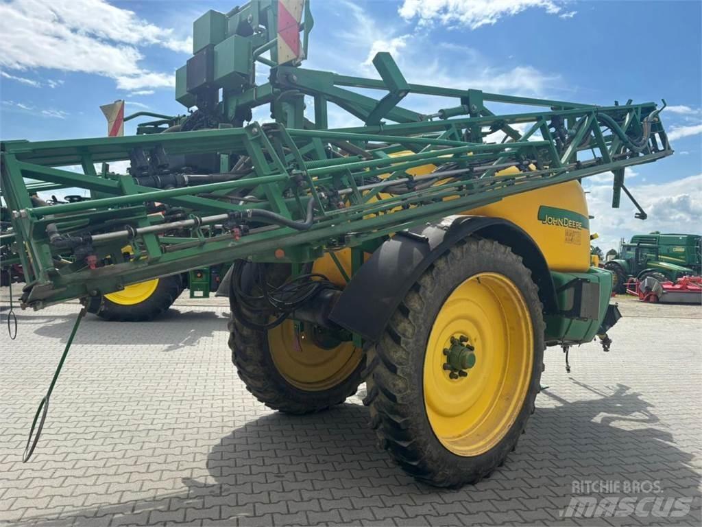 John Deere 740i Prikabinami purkštuvai