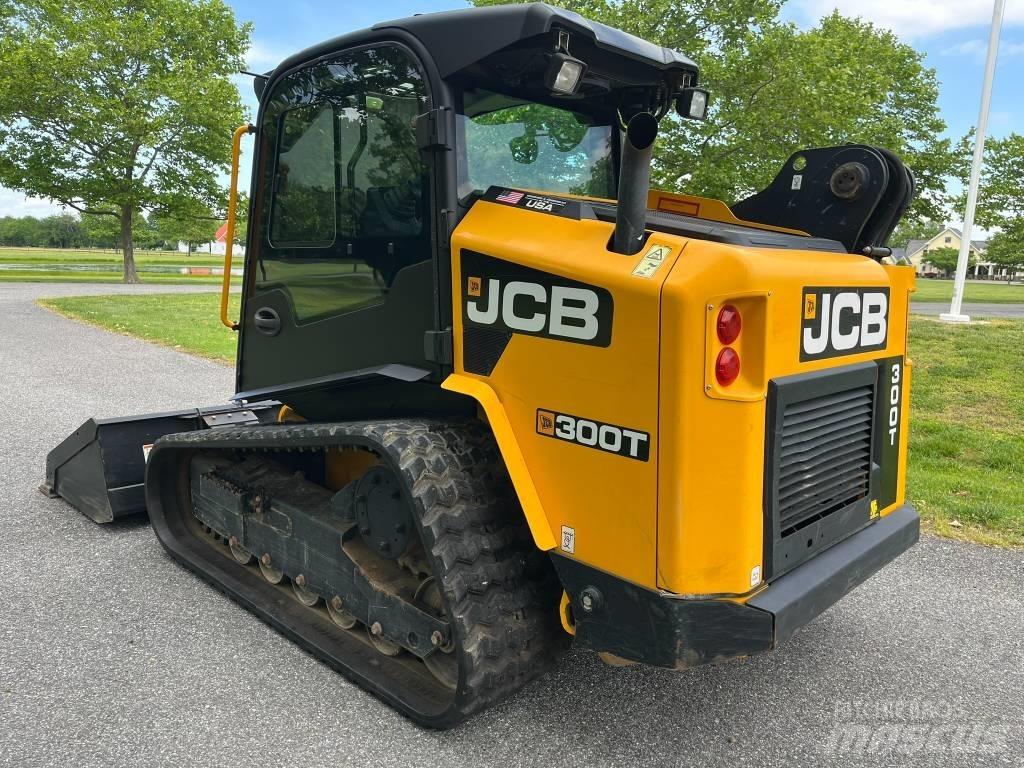 JCB 300 T Krautuvai su šoniniu pasukimu