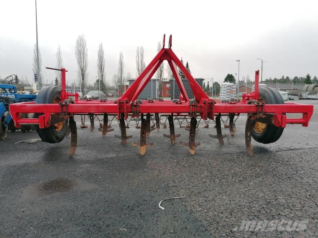 Kultivaattori 4m Kultivatoriai