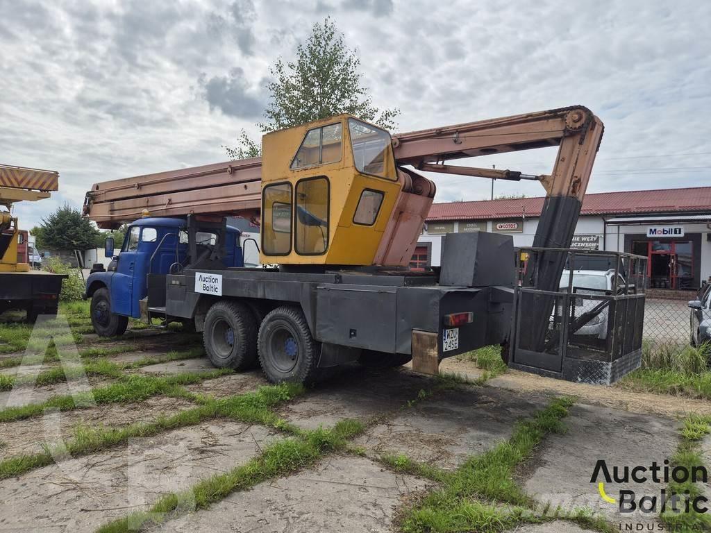 Tatra MPT27 Visureigiai kranai