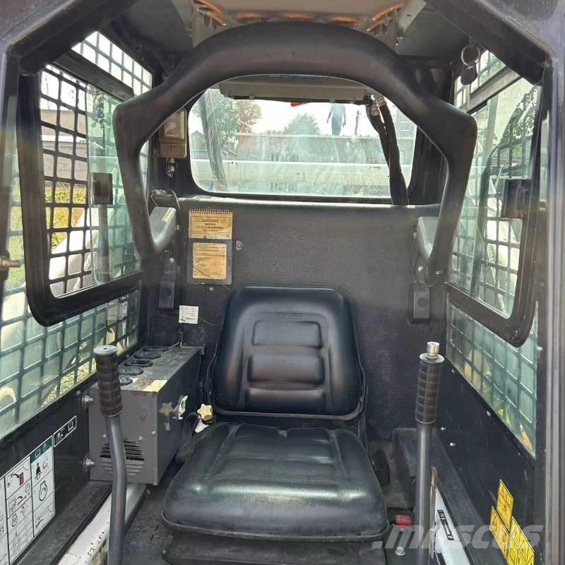 Bobcat S 18 Krautuvai su šoniniu pasukimu