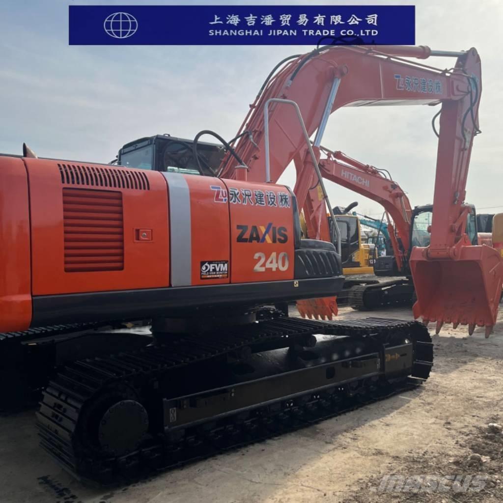 Hitachi ZX 240 Vikšriniai ekskavatoriai