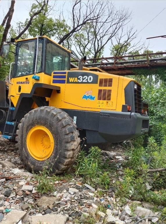 Komatsu WA 320-5 Naudoti ratiniai krautuvai