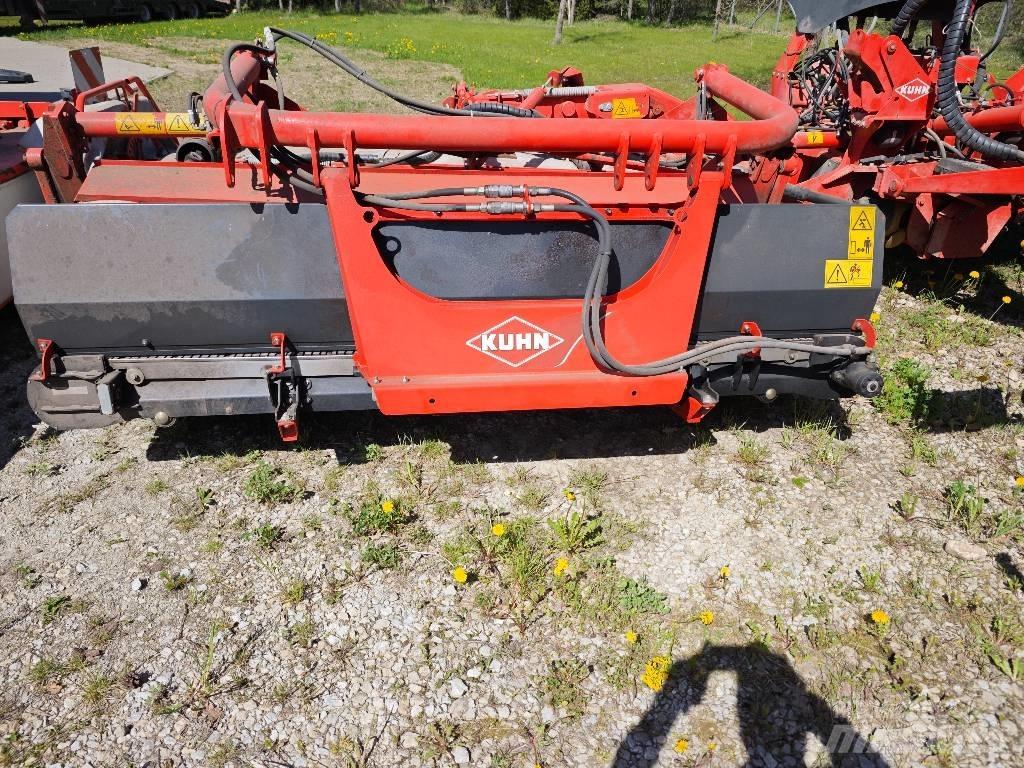 Kuhn FC 883 + FC 313 Šienapjovės