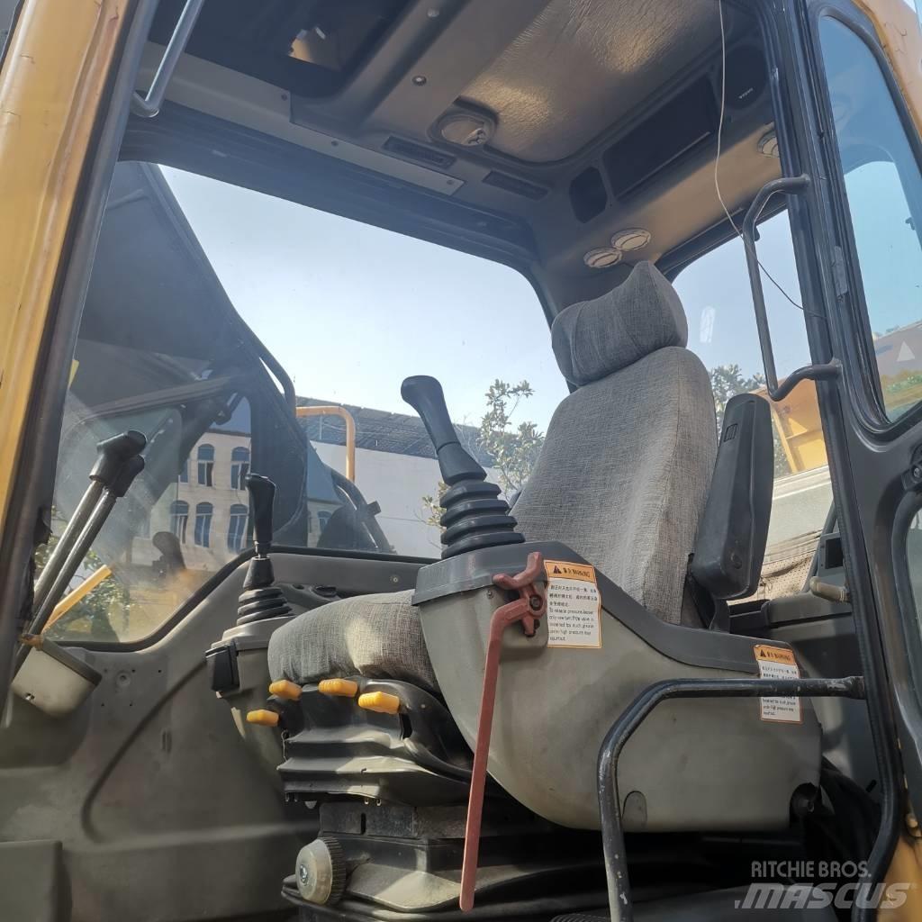 Volvo EC 210 B LC Vikšriniai ekskavatoriai