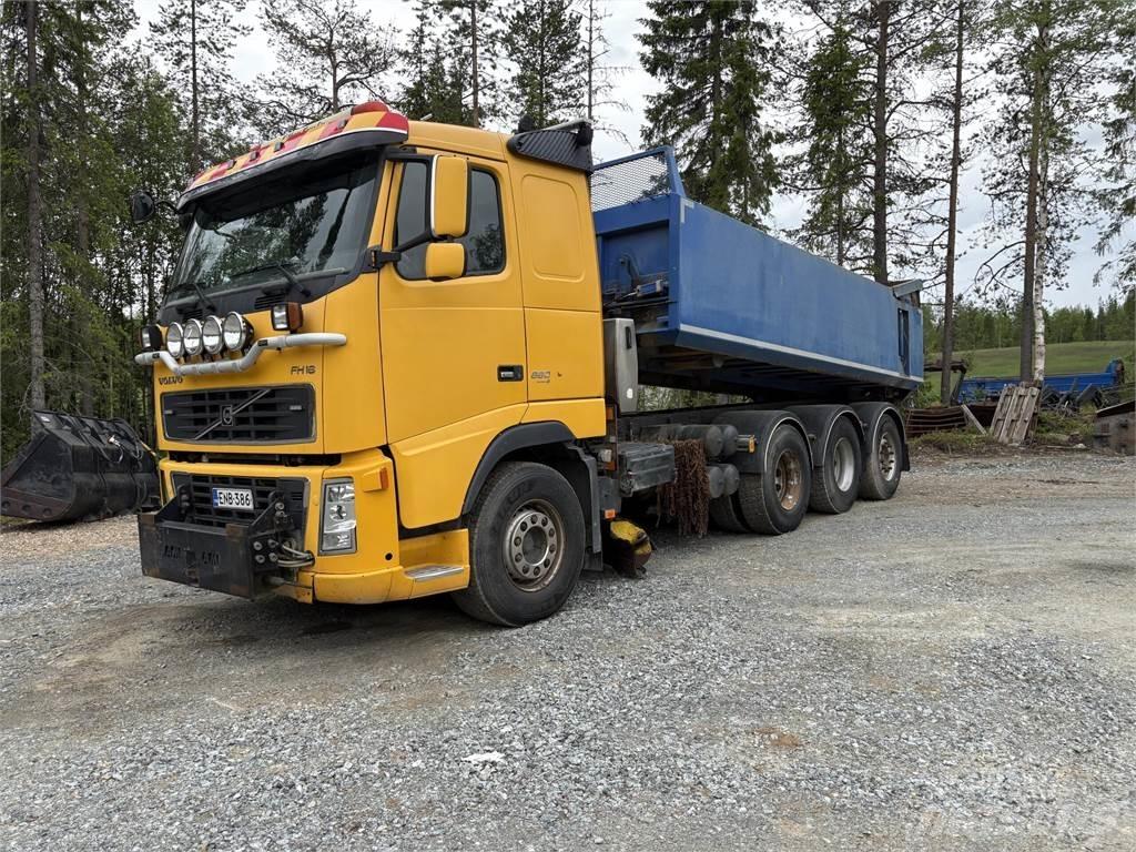 Volvo FH16 660 8*4 Savivarčių priekabų vilkikai