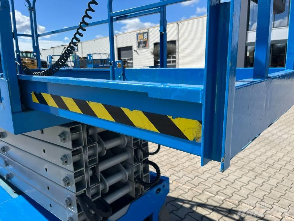 Genie GS 4047 Žirkliniai keltuvai