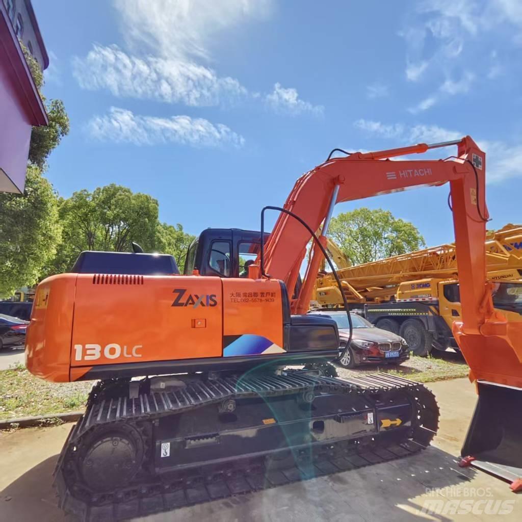 Hitachi ZX 130 Vikšriniai ekskavatoriai