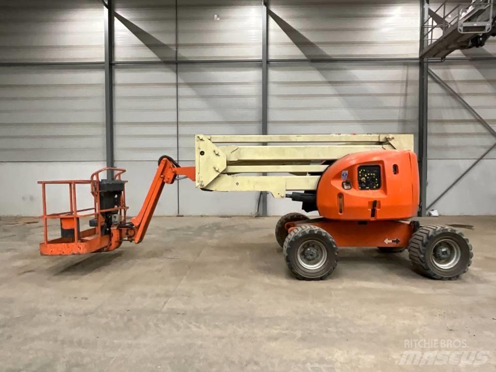 JLG 450 AJ Alkūniniai keltuvai