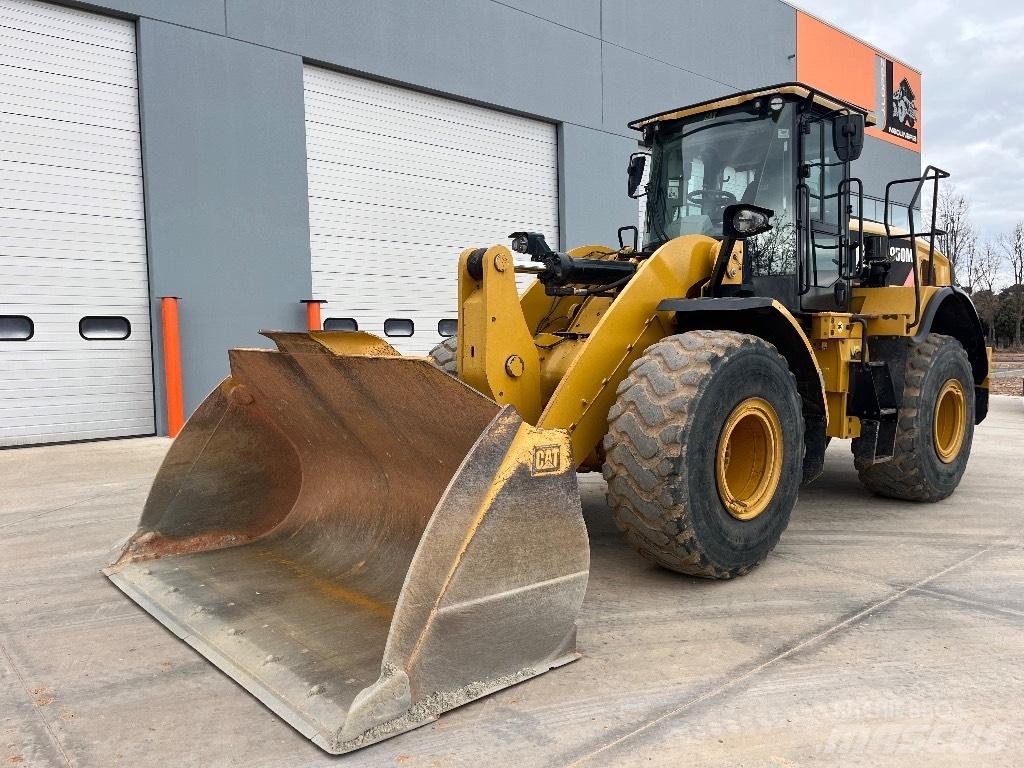CAT 950 M Mini krautuvai