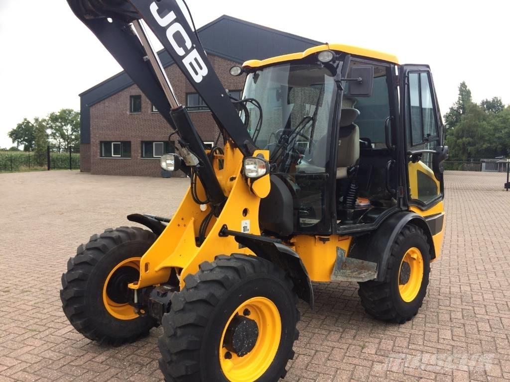 JCB 406 Naudoti ratiniai krautuvai