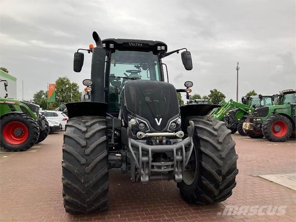 Valtra S 394 Traktoriai