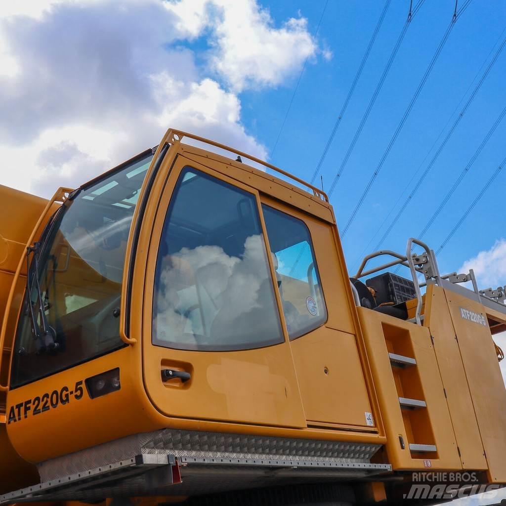 Tadano ATF 220G-5 Visureigiai kranai