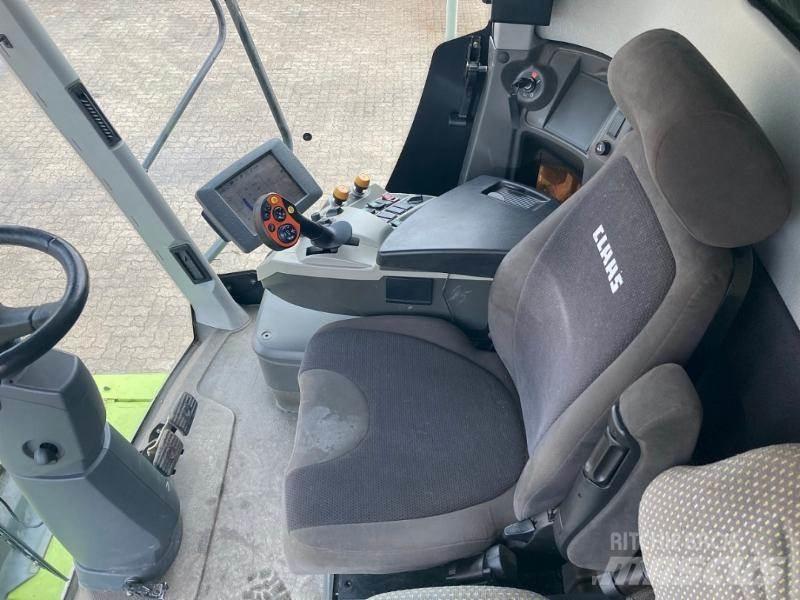 CLAAS LEXION 660 Derliaus nuėmimo kombainai