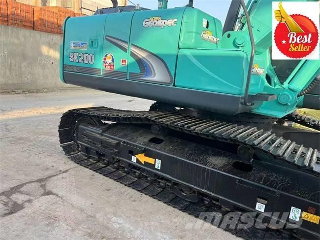 Kobelco SK 200 Vikšriniai ekskavatoriai