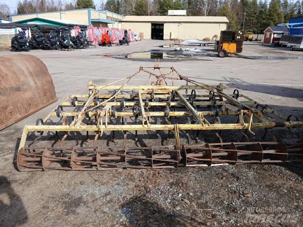  Äes S-piikki Akėčios