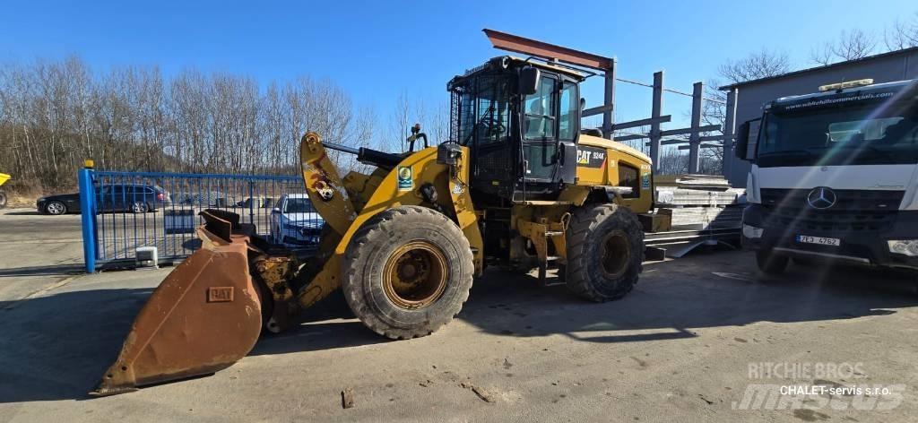 CAT 924 K Naudoti ratiniai krautuvai