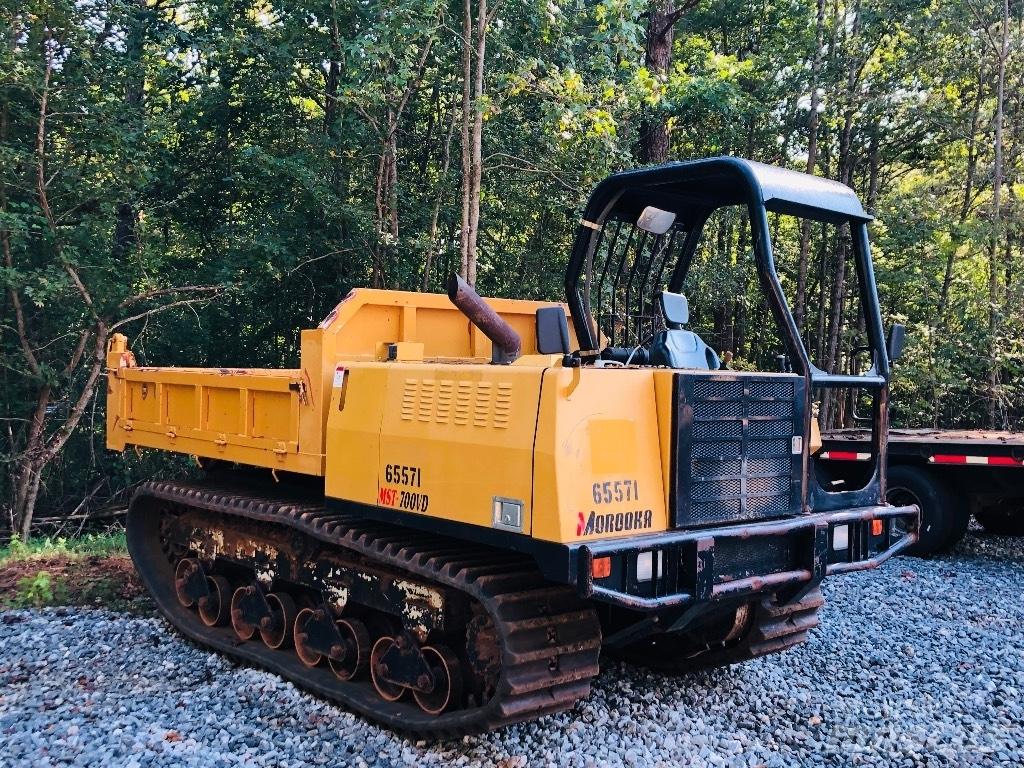 Morooka MST 700 Vikšrinė savivartė technika