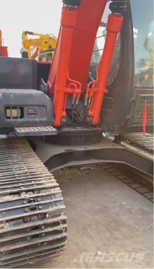 Hitachi dx120 Vikšriniai ekskavatoriai