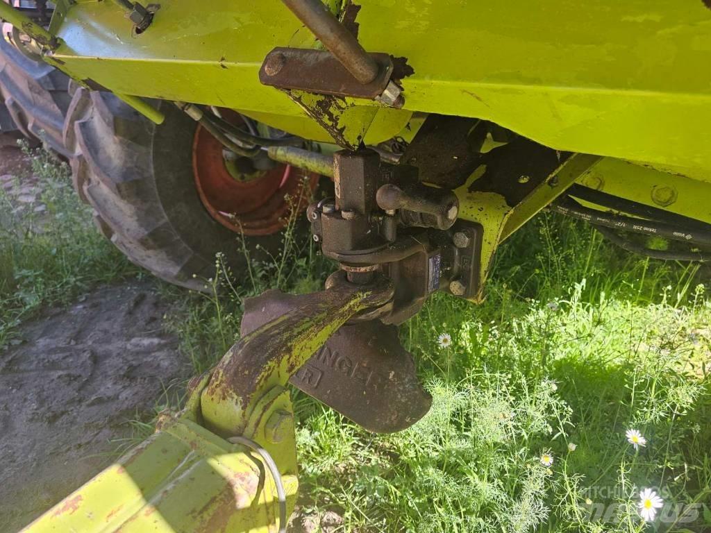 CLAAS Lexion 460 Derliaus nuėmimo kombainai