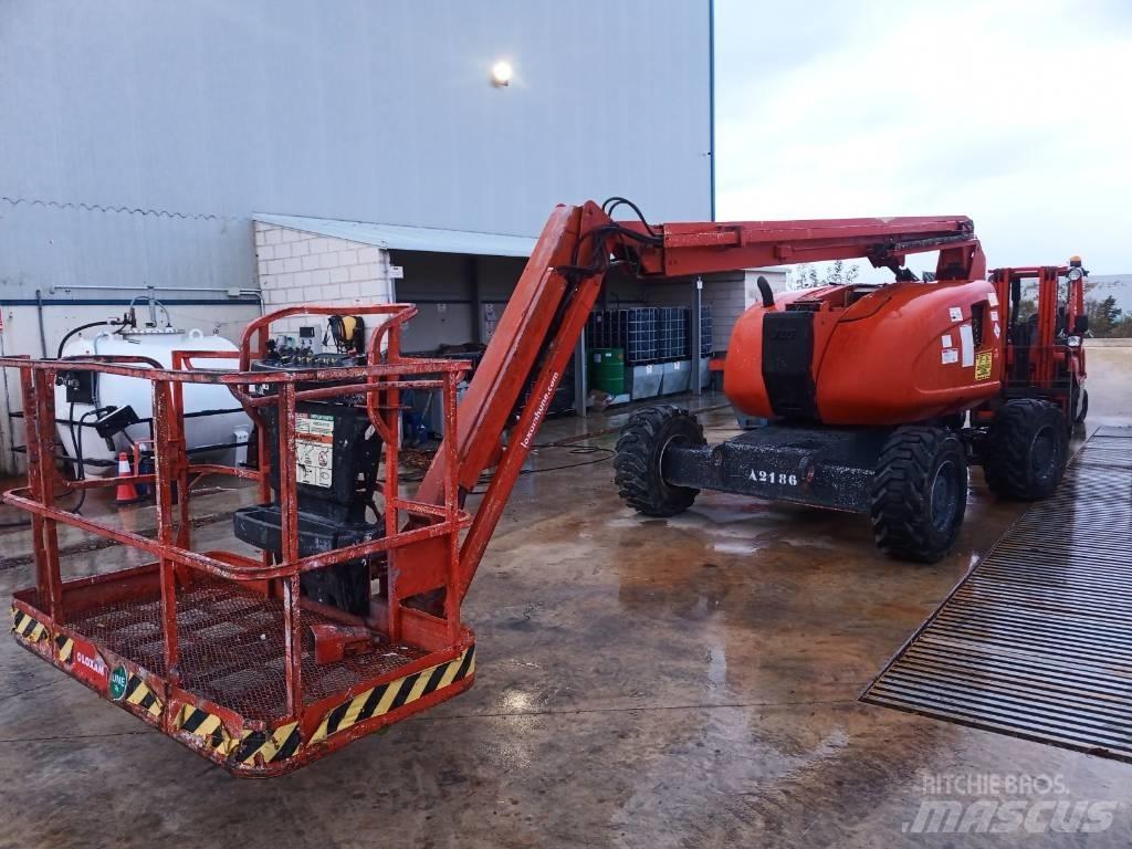 JLG 600 AJ Alkūniniai keltuvai