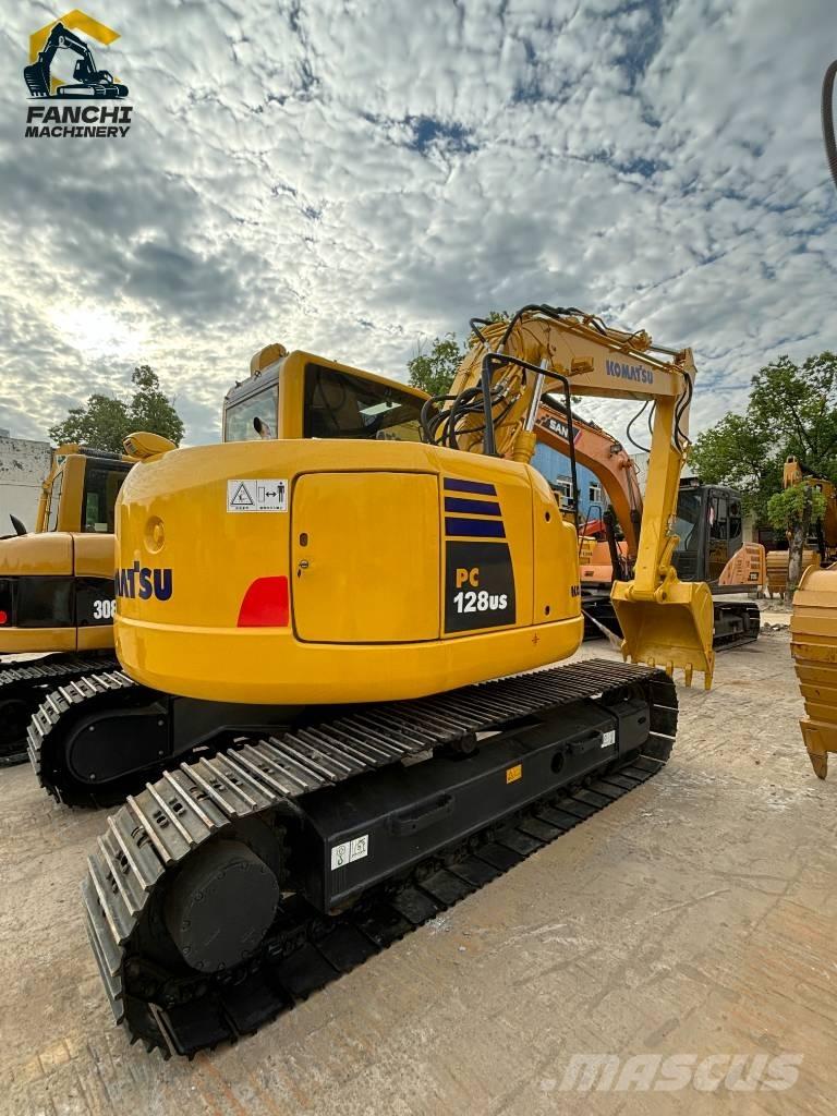Komatsu PC 128 US Vikšriniai ekskavatoriai