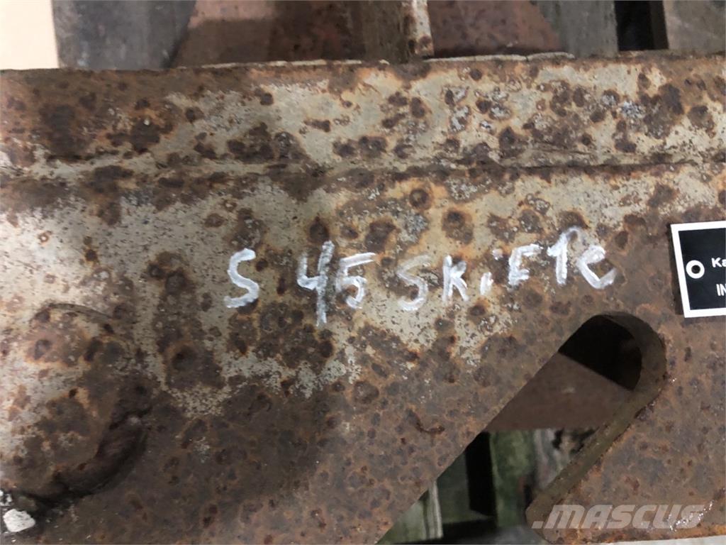  Øvrige ØVRIGE Kaušai