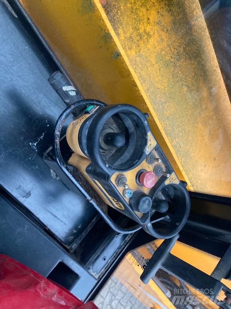 JCB 540-140 Teleskopiniai krautuvai