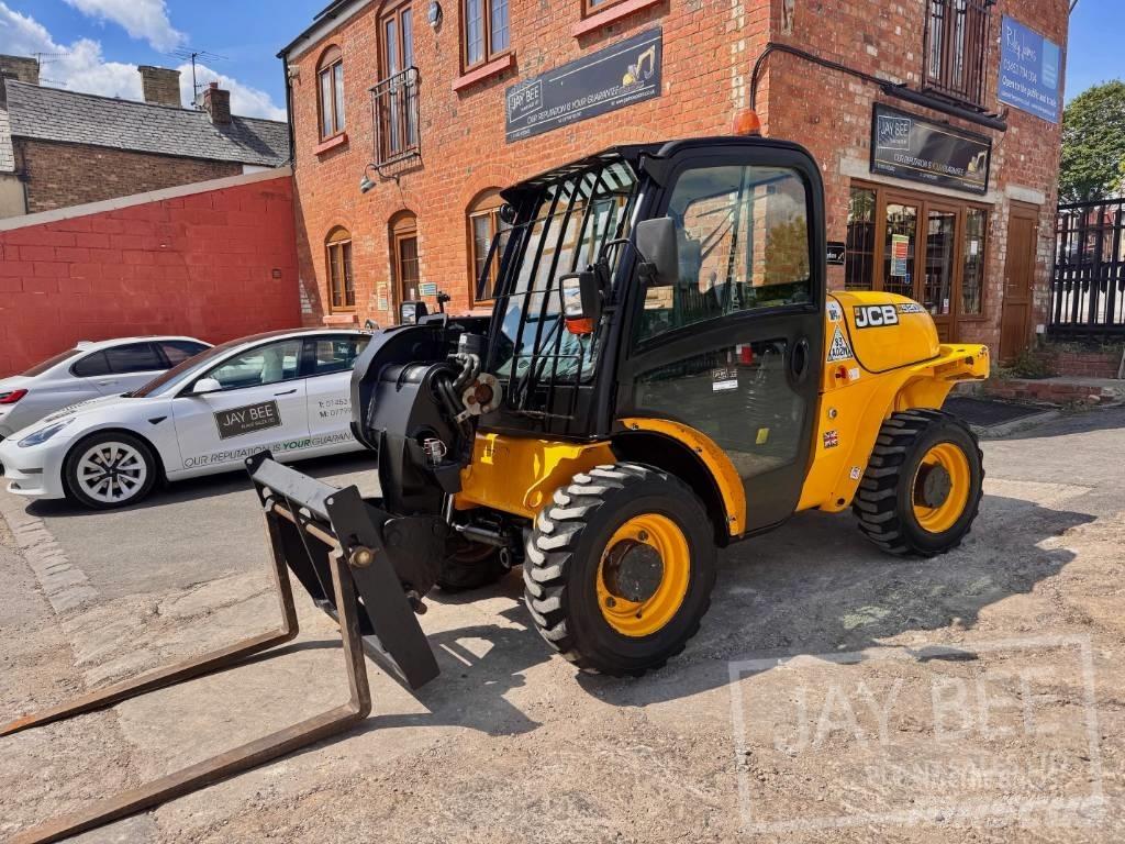 JCB 520-40 Teleskopiniai krautuvai
