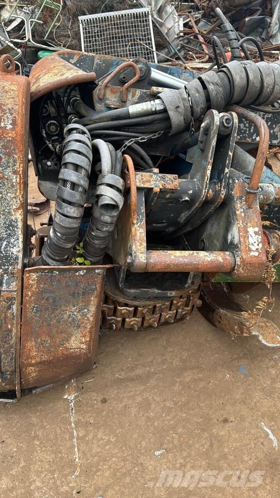 Volvo 34 Medžių kirtimo mašinų darbinės galvos
