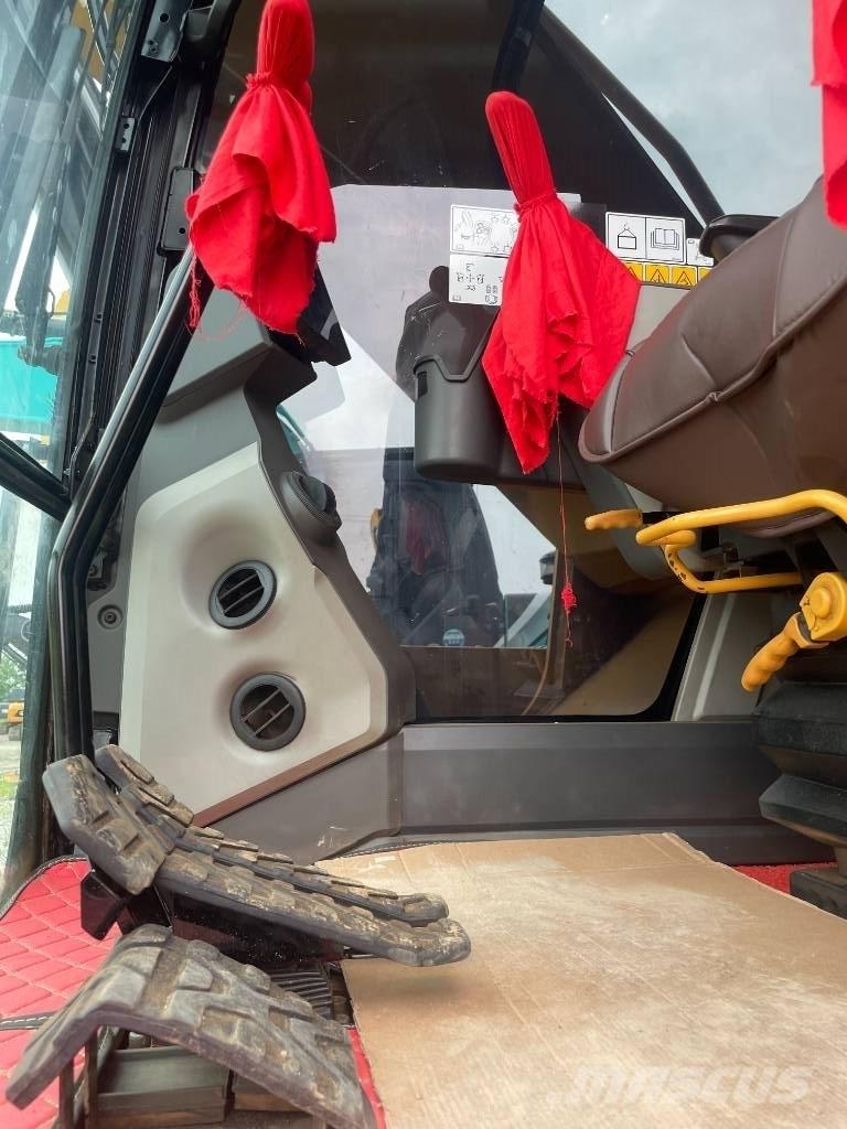 CAT 330GC Vikšriniai ekskavatoriai