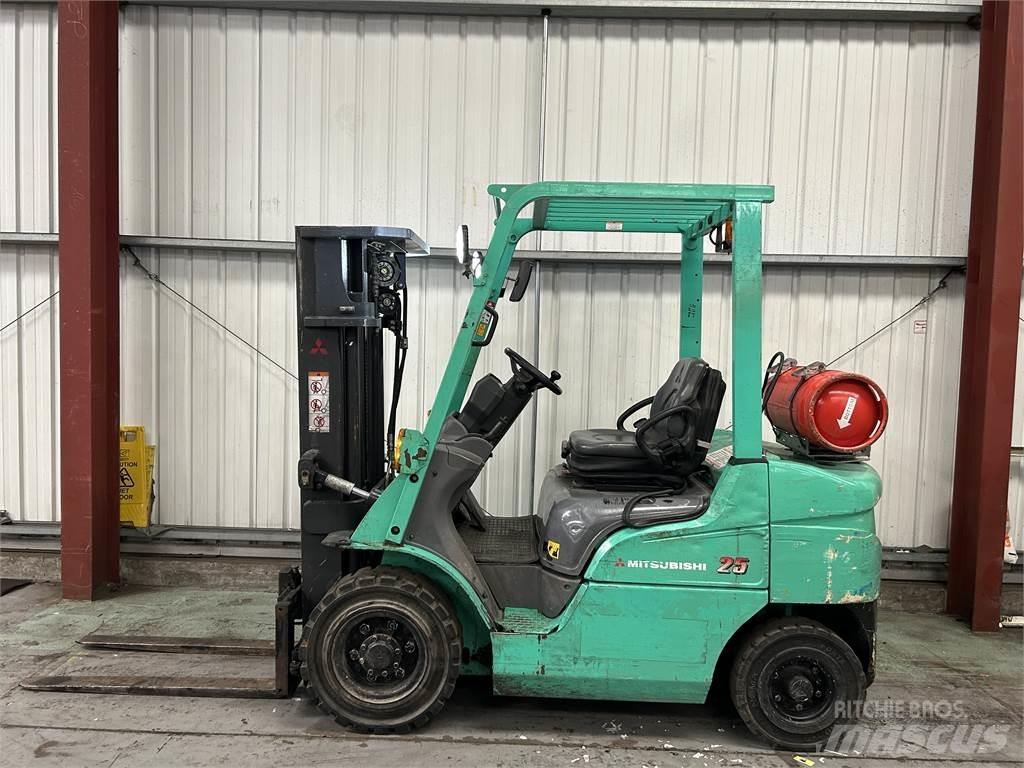 Mitsubishi FG25NT LPG (dujiniai) krautuvai
