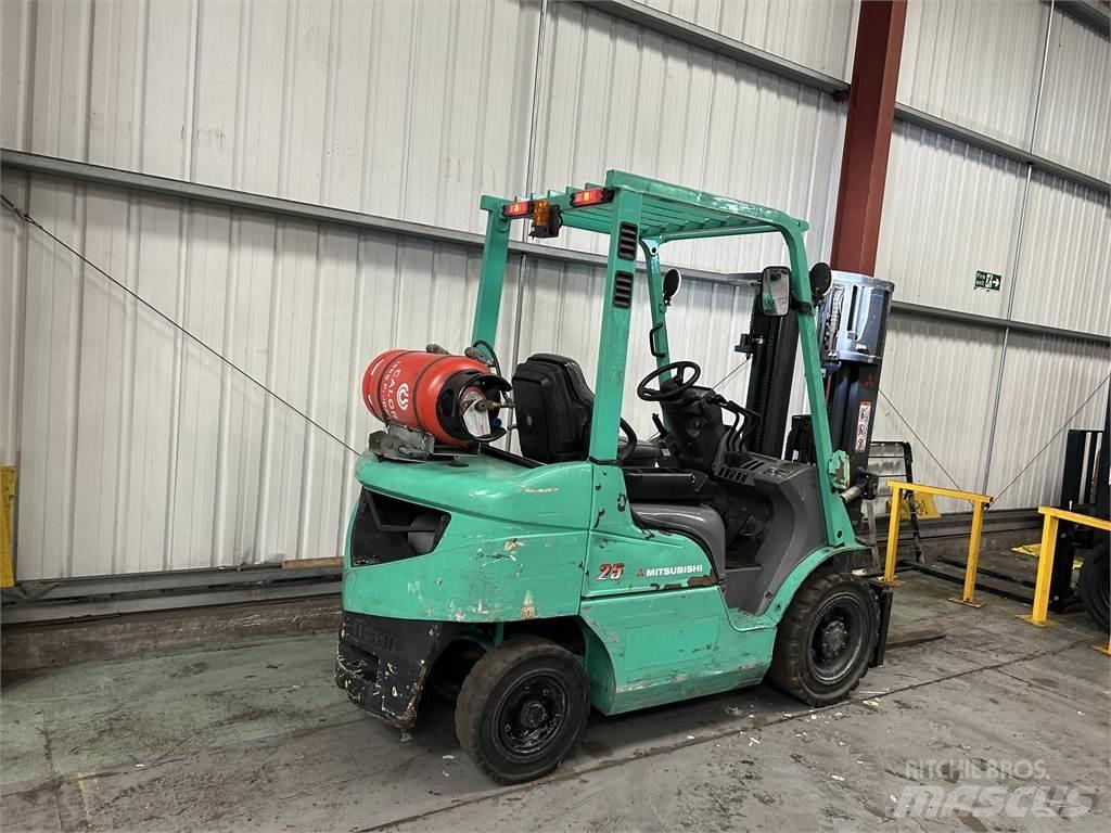 Mitsubishi FG25NT LPG (dujiniai) krautuvai