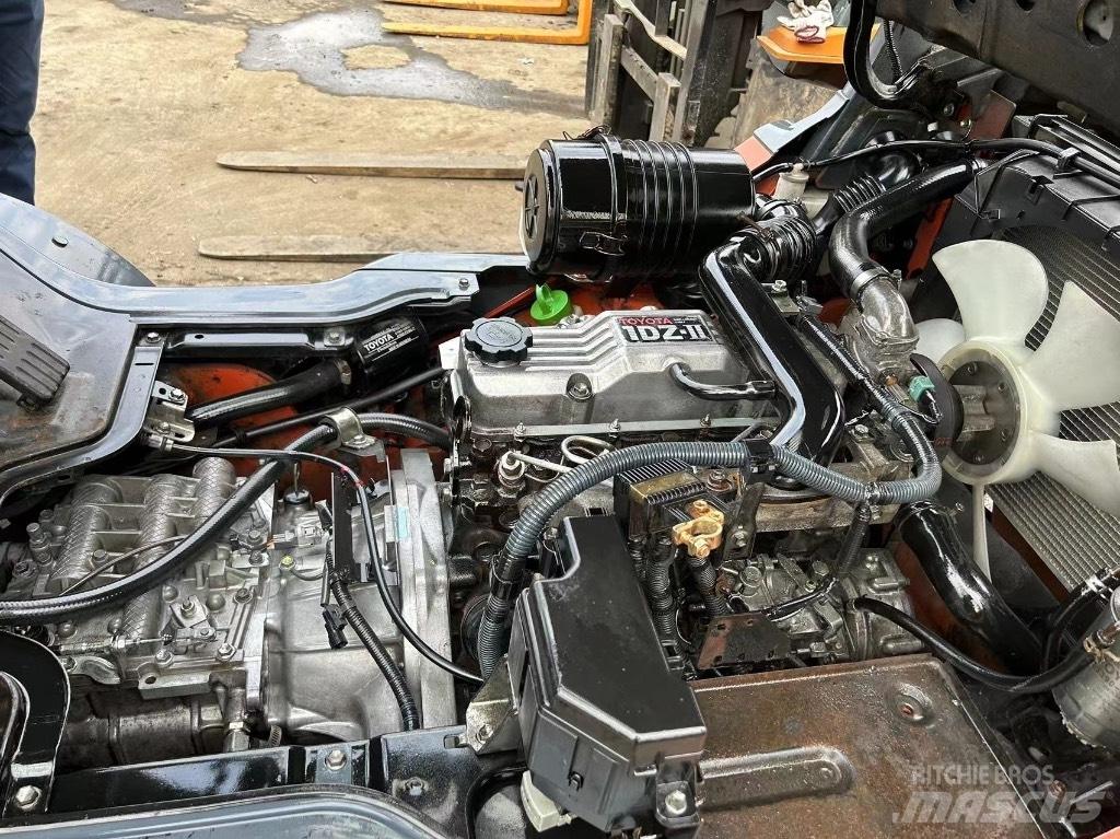 Toyota Toyota8F FD30 Dyzeliniai krautuvai