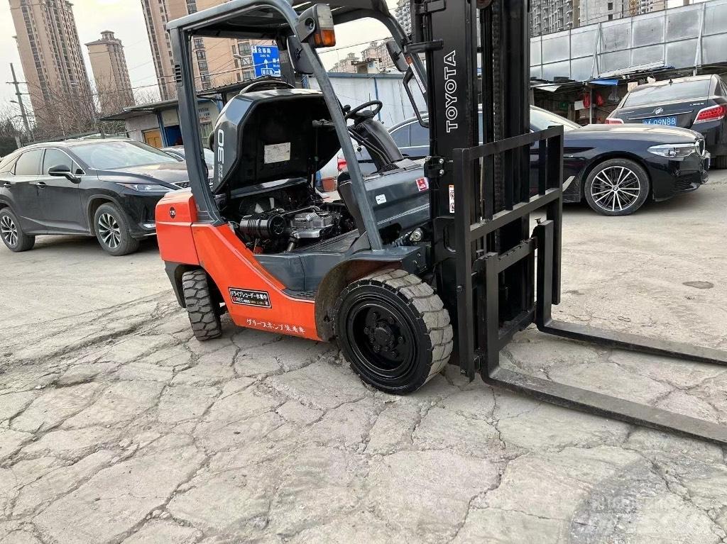 Toyota Toyota8F FD30 Dyzeliniai krautuvai