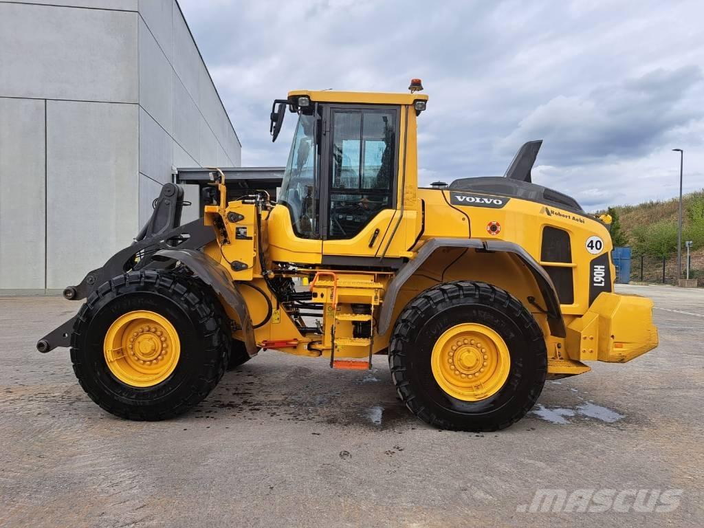 Volvo L 90 H Naudoti ratiniai krautuvai