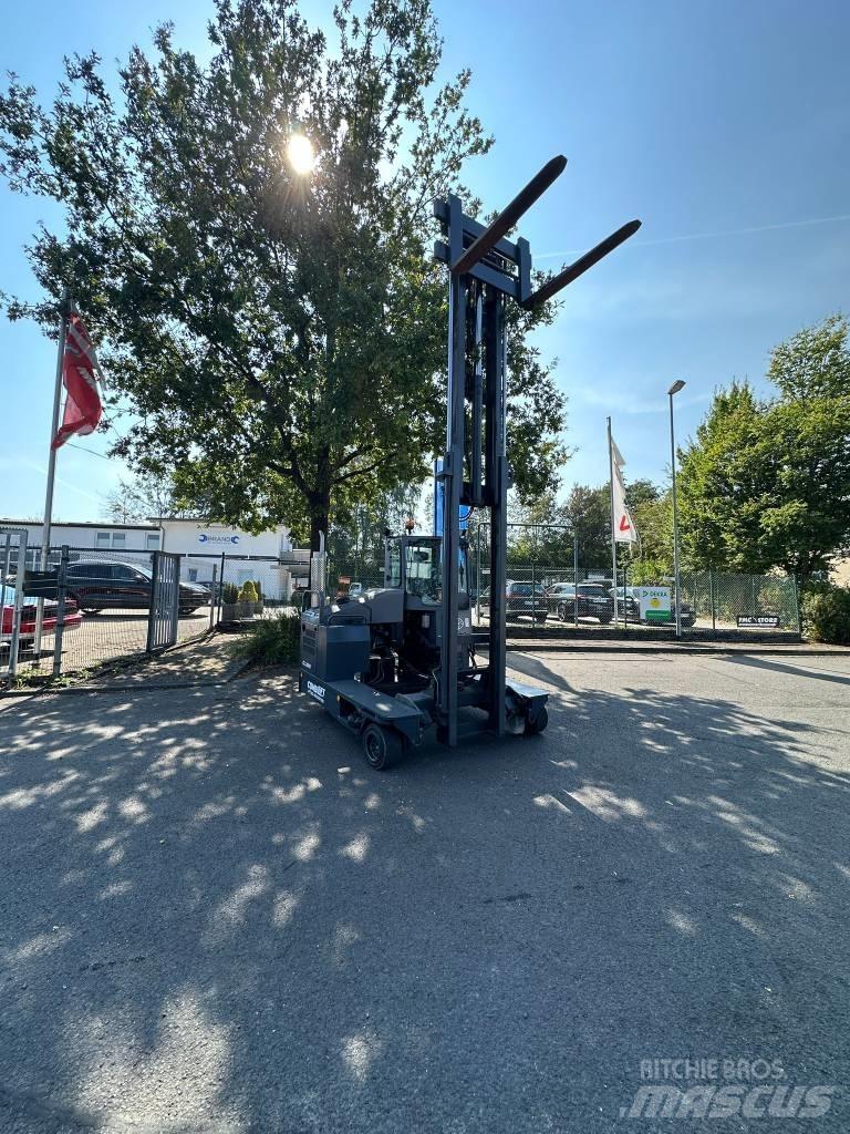Combilift CL2000 Krautuvai su pakrovimu iš šonų