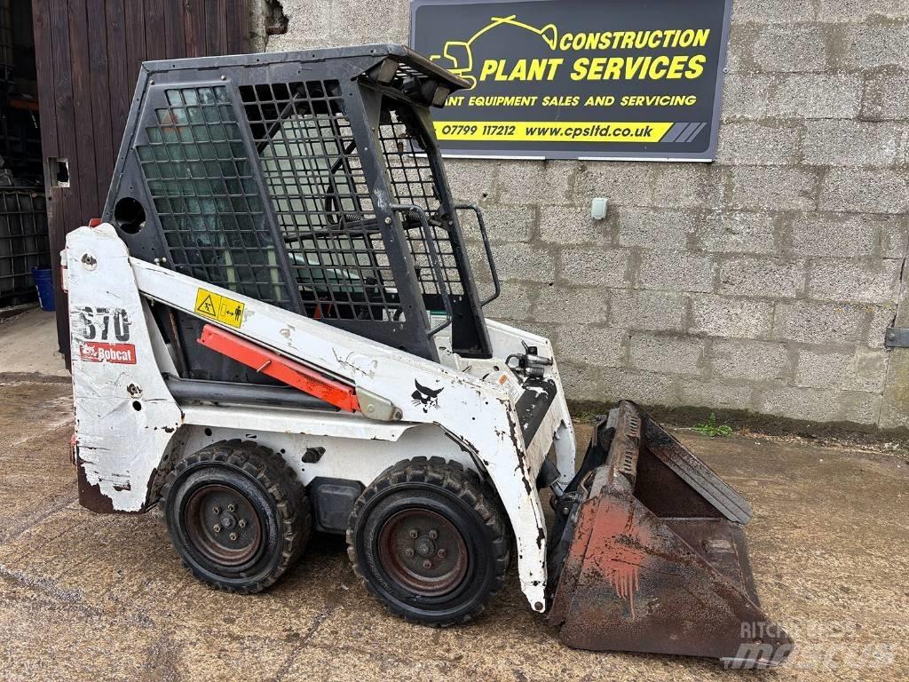 Bobcat S 70 Krautuvai su šoniniu pasukimu