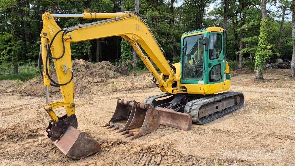 Komatsu PC 80 MR-3 Vidutinės galios ekskavatoriai 7-12 t