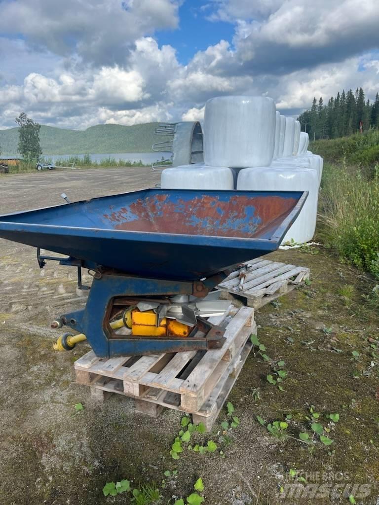 Bogballe BL600 Mineralinių trąšų barstytuvai
